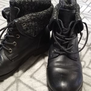 Women's boots